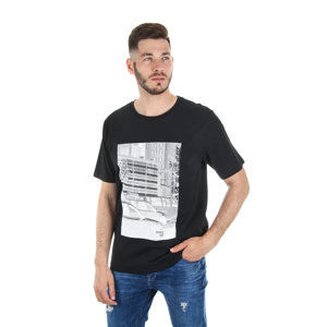 Calvin Klein pánské černé tričko Graphic - L (99)